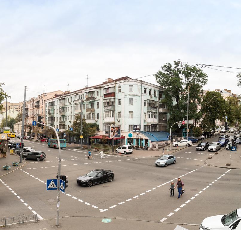 Cozy Apartment In Centre Of Kiev エクステリア 写真